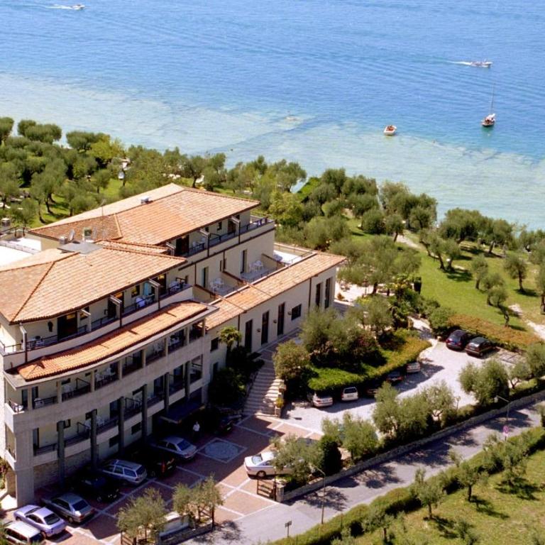Hotel Ideal - Camera Matrimoniale Economy - 1