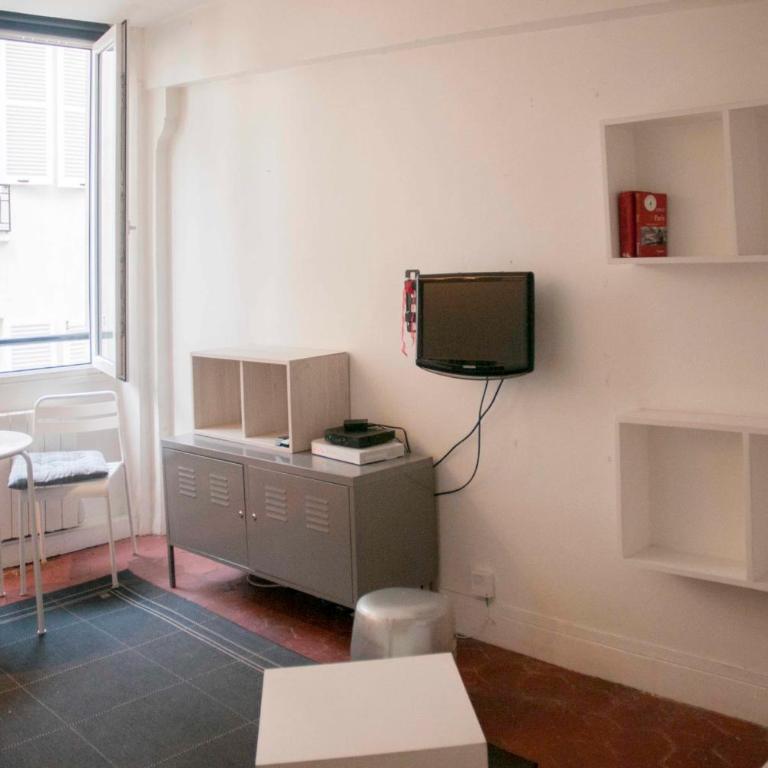Bright Studio In The Centre Of Paris - Studio - 1