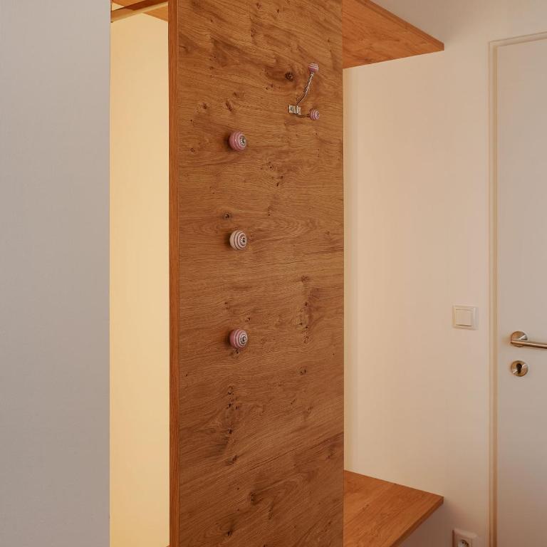 Brunnwirt ESSEN & WOHNEN - Apartment mit 2 Schlafzimmern, Terrasse und Balkon - 8