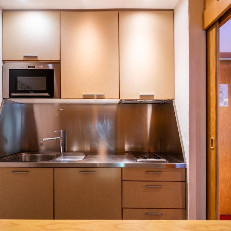 Ambiez Residencehotel - Appartamento Mansardato con 1 Camera da Letto (4 Adulti) - 6