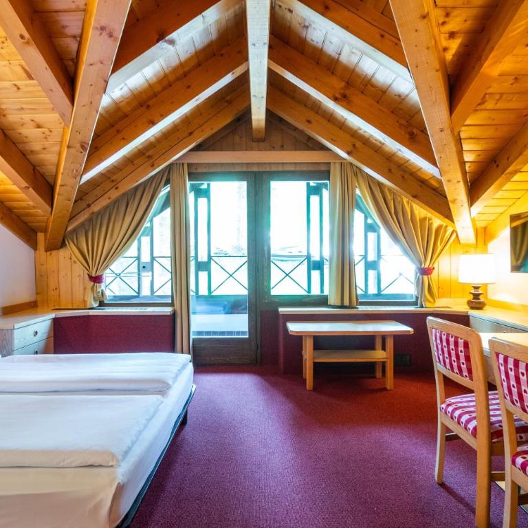 Ambiez Residencehotel - Appartamento Mansardato con 1 Camera da Letto (4 Adulti) - 3