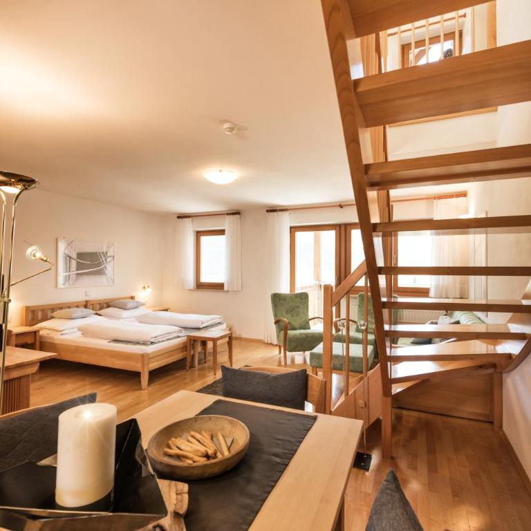 Landhaus Fux - Apartment - auf 2 Etagen - 6