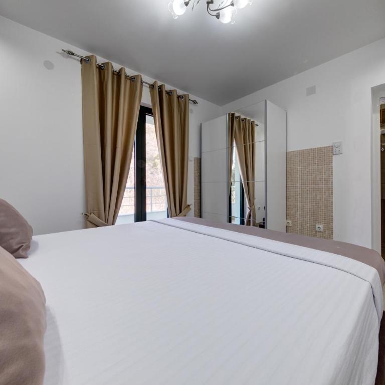 Alt Braic Villa - Vila sa Sopstvenim Bazenom - 13