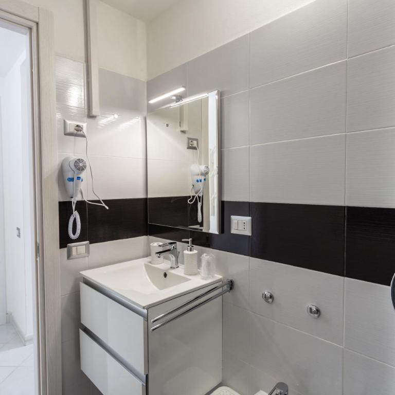 Nùe Rooms - Camera Matrimoniale/Doppia con Letti Singoli con Bagno Privato - 6