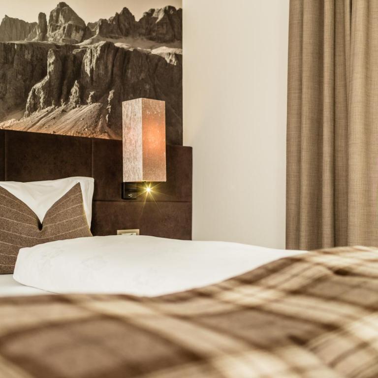 Hotel Touring Dolomites - Camera Superior Matrimoniale/Doppia con Letti Singoli - 4