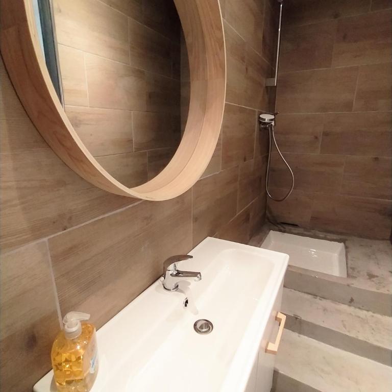 Calme en centre ville, appartement 50m de la Place Carnot - Superior Studio - 4