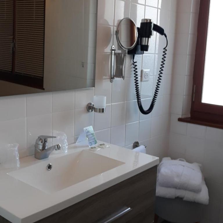 L'Oasis - Suite Junior - Vue sur Lac - 13