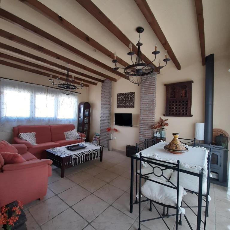 Chalet individual en el pueblo de Zahara - Casa de 3 dormitorios - 6