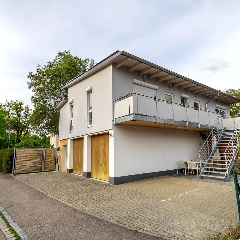 Alpen-Hostel - Apartment Morgen- und Abendsonne mit Motorradvermietung - Maisonette - 12