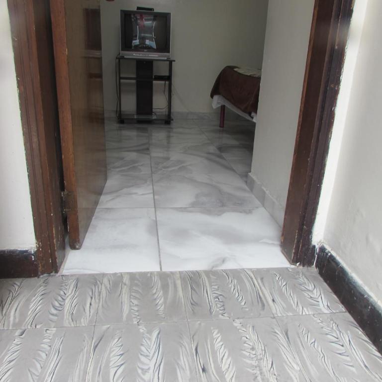 Touristic House - Double or Twin Room with Private External Bathroom - 8