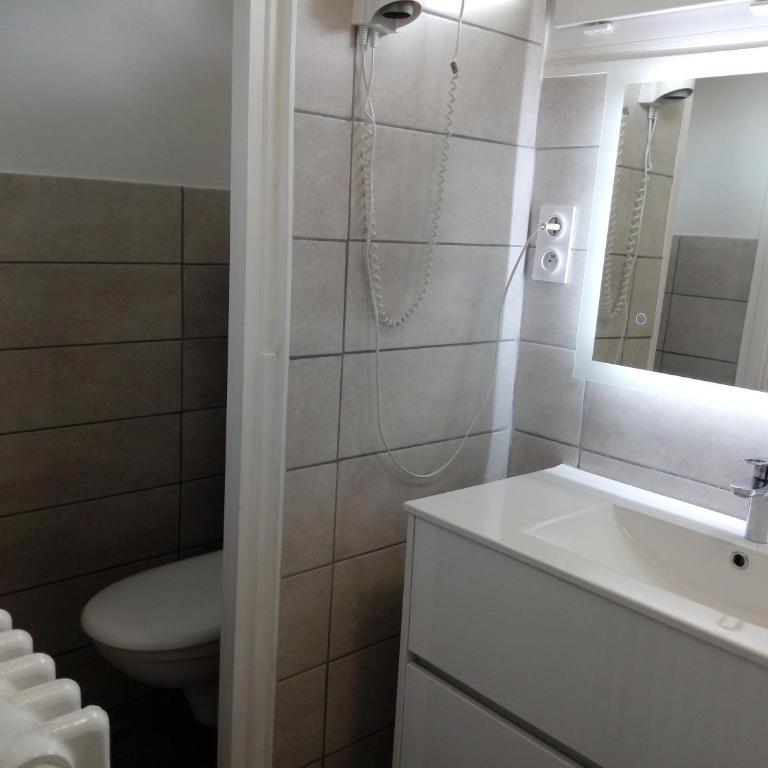 Hotel Astoria - Chambre Quadruple avec Climatisation - 5