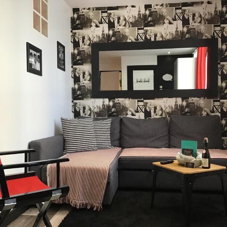 Appartement Cinéma vidéo-projecteur et garage - Appartement avec Douche - 10