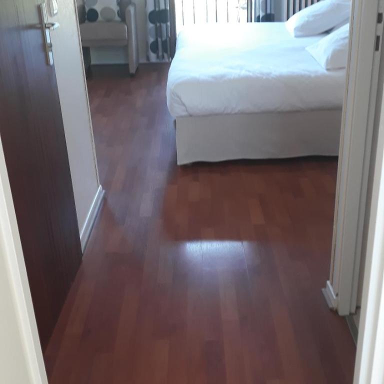 L'Oasis - Superior Double Room with Balcony - Lake or Park View - 24