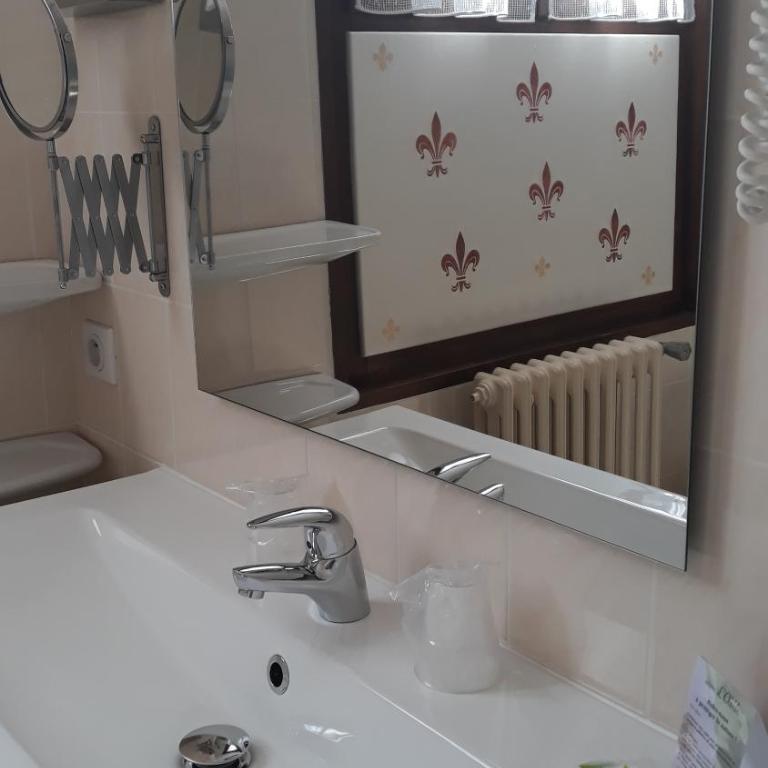 L'Oasis - Superior Double Room with Balcony - Lake or Park View - 22