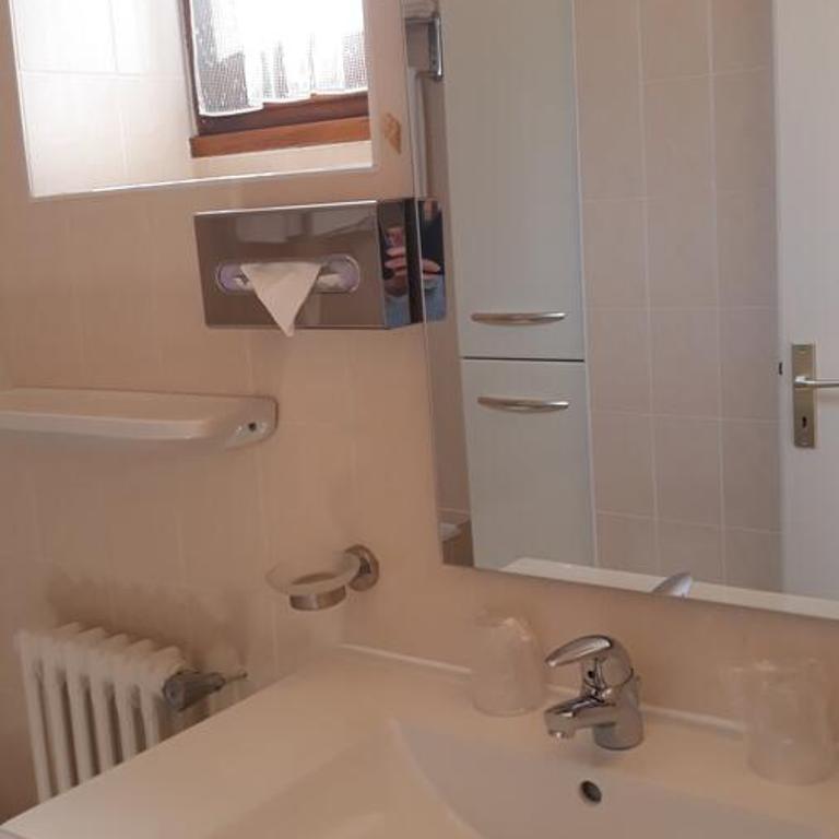 L'Oasis - Superior Double Room with Balcony - Lake or Park View - 21