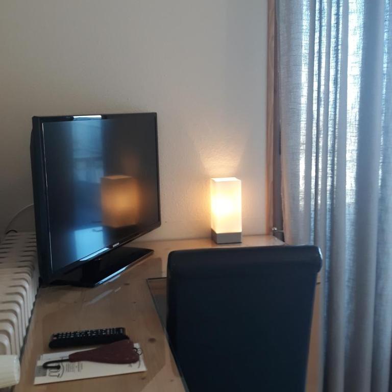 L'Oasis - Superior Double Room with Balcony - Lake or Park View - 18