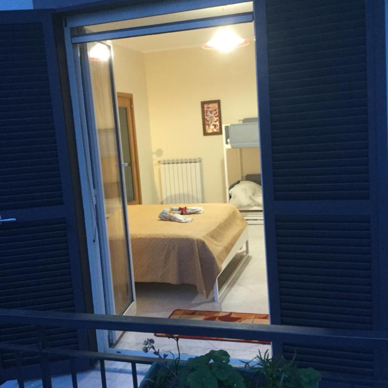 Maria's home - Camera Familiare con Bagno Privato - 15