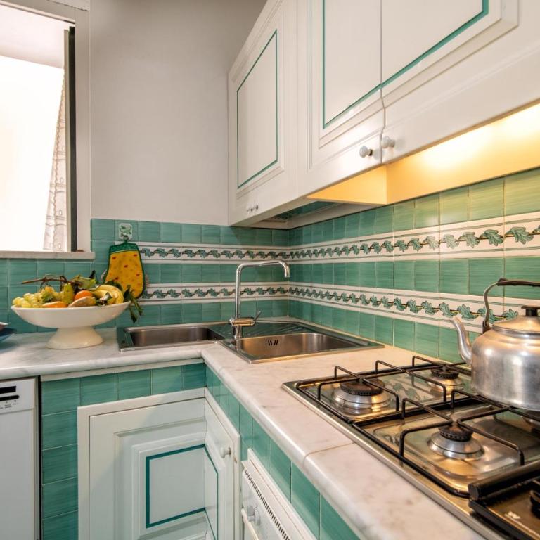 Amalfi Centre Flats - Apartment with Balcony - 3