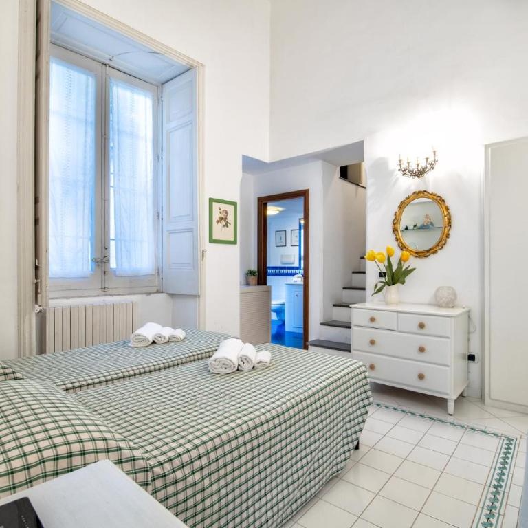 Amalfi Centre Flats - Apartment with Balcony - 31