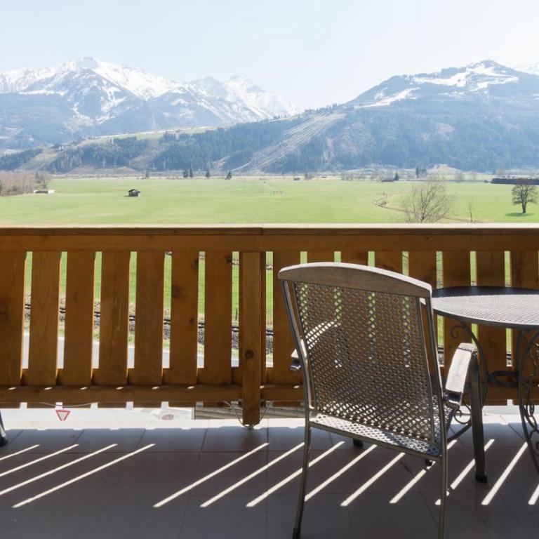 Praga Apartments & Restaurant Zell am See-Kaprun - Apartment mit Blick auf die Berge - 1