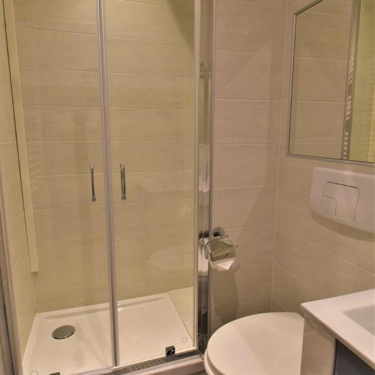 Hôtel Bonne Nouvelle - Chambre Double Supérieure - 4