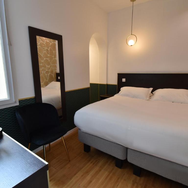 Hôtel Bonne Nouvelle - Chambre Double ou Lits Jumeaux - 4