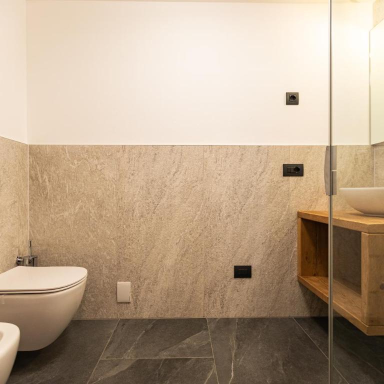 Casa Giusto - Two-Bedroom Apartment - 2