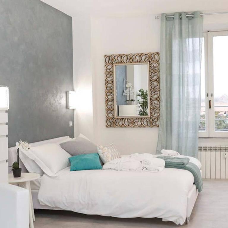 White Panoramic Jacuzzi Suite Trastevere - Monolocale Superior - 2