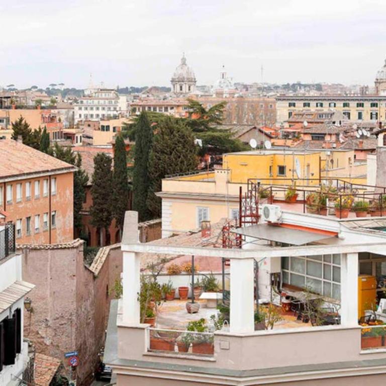 White Panoramic Jacuzzi Suite Trastevere - Monolocale Superior - 17