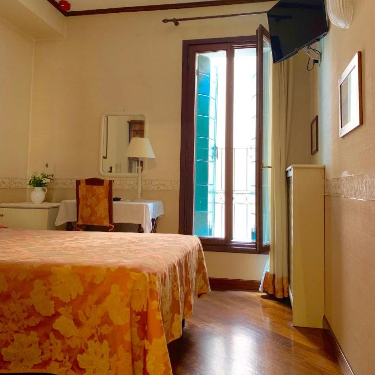 Hotel La Calcina - Camera Singola - 8