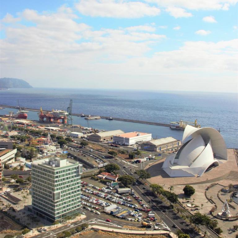 Vista Torre - Estudio con vista al océano - 12