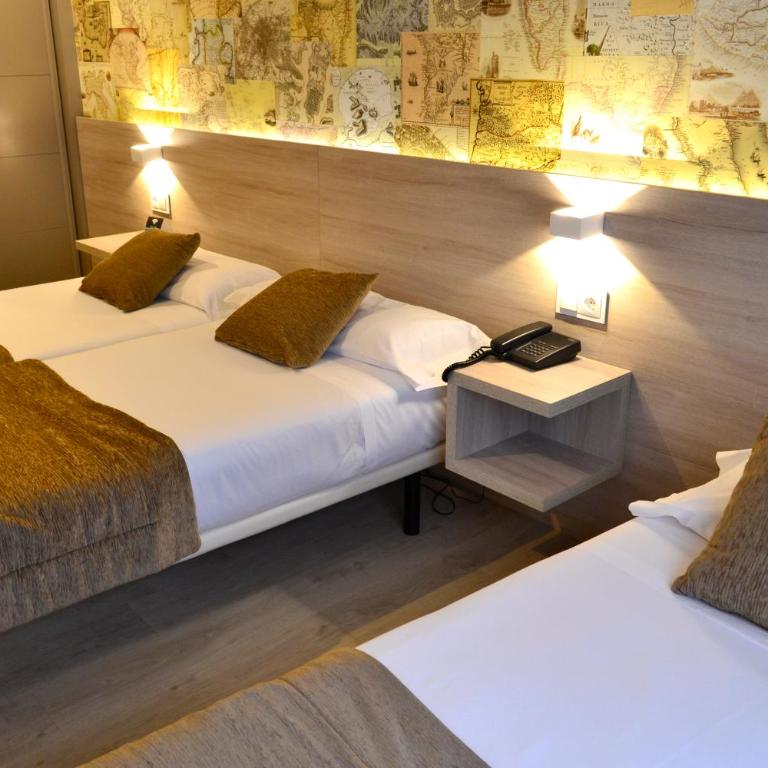 Alda San Carlos - Habitación Doble con cama supletoria (3 adultos) - 2 camas - 3