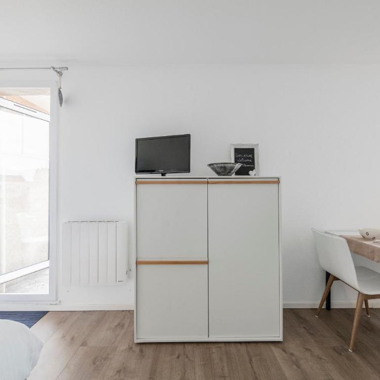 Studios avec parking, clim, balcon, proche tram - Monolocale con Vista Montagna - 9
