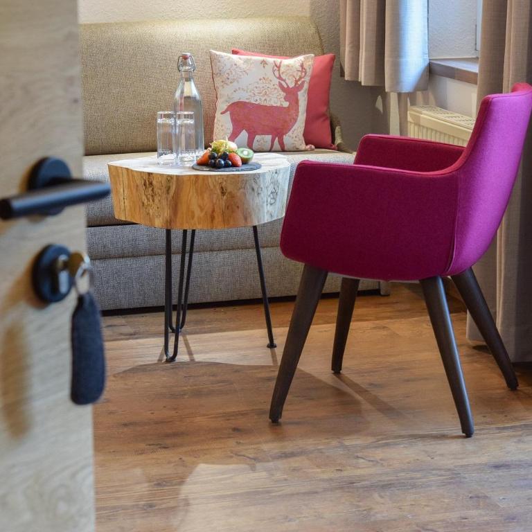 Hotel Bad Rain mit Oberstaufen PlusGolf - Standard Doppelzimmer mit Balkon - 2
