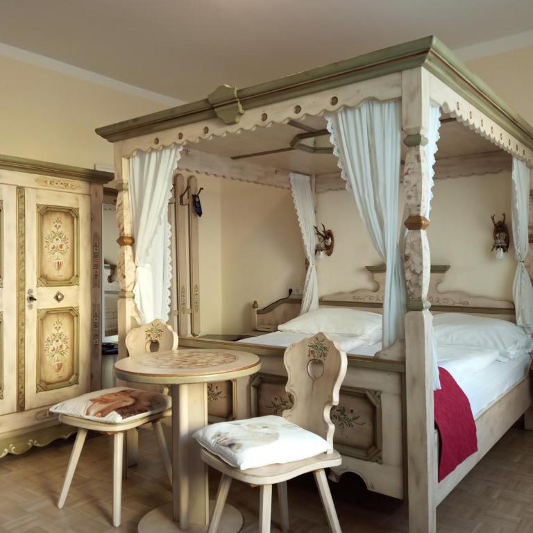 Adlerhof - Dreibettzimmer - 14