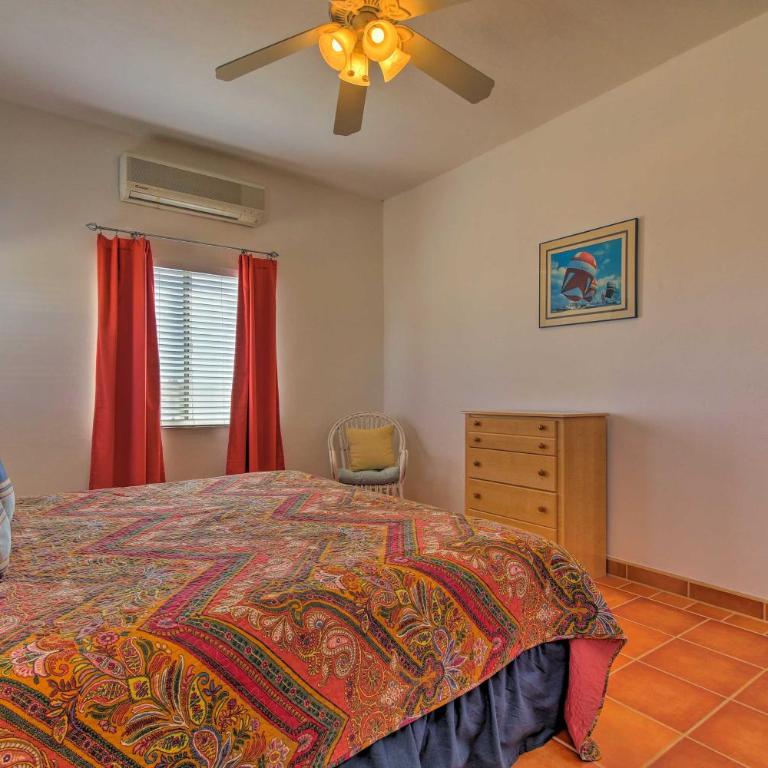 Charming Las Conchas Home w/ Patio: Steps to Beach - Casa - 11