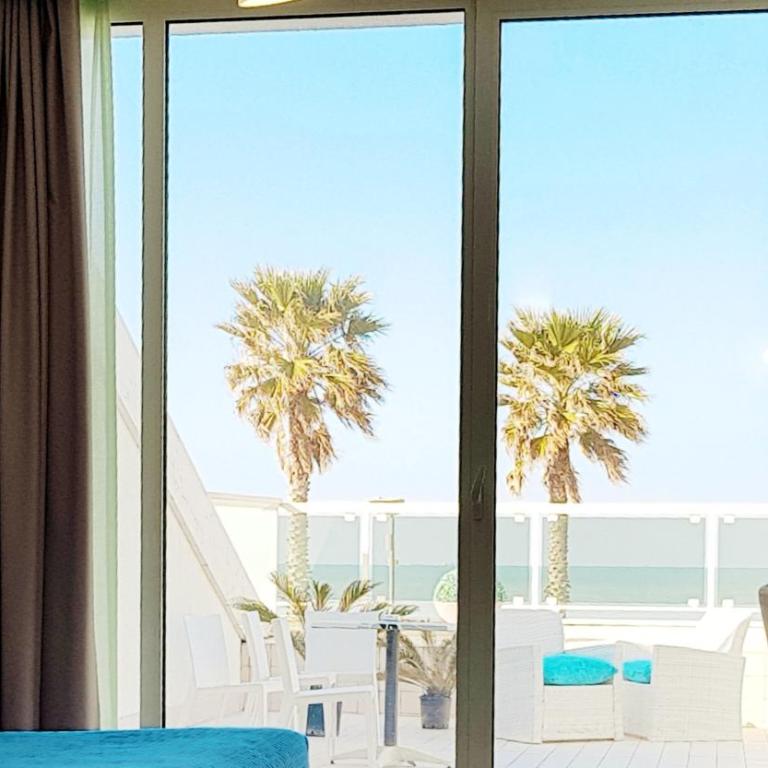 Martur Resort - Junior Suite con Terrazza e Vista Mare - 9