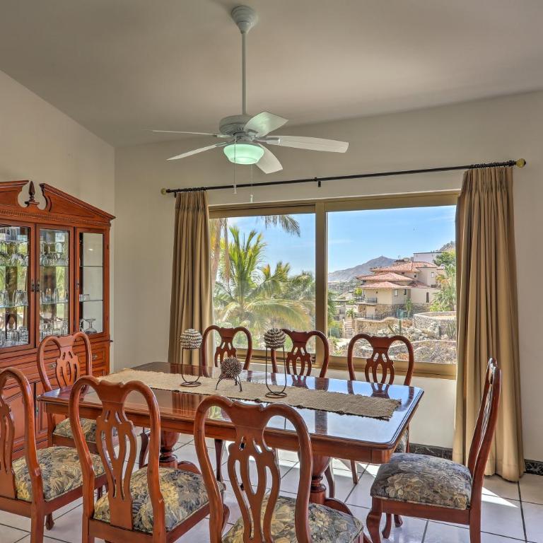 Luxe Cabo Retreat: Terrace w/ Stunning City Views! - Casa - 10