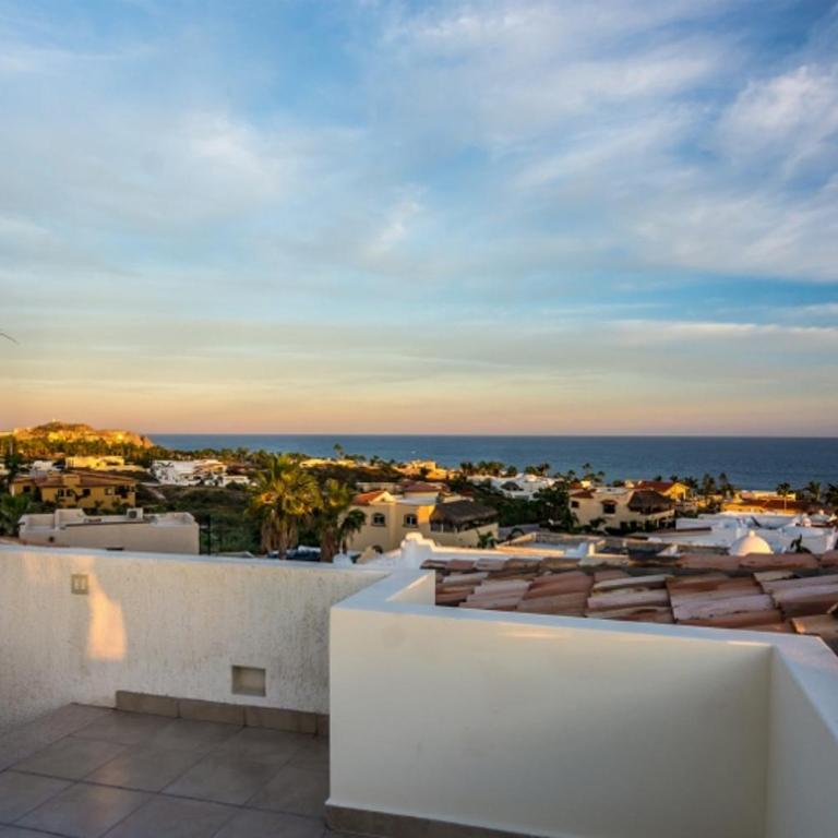 Cabo Hacienda w/ Private Pool & Rooftop Terrace! - Casa - 18