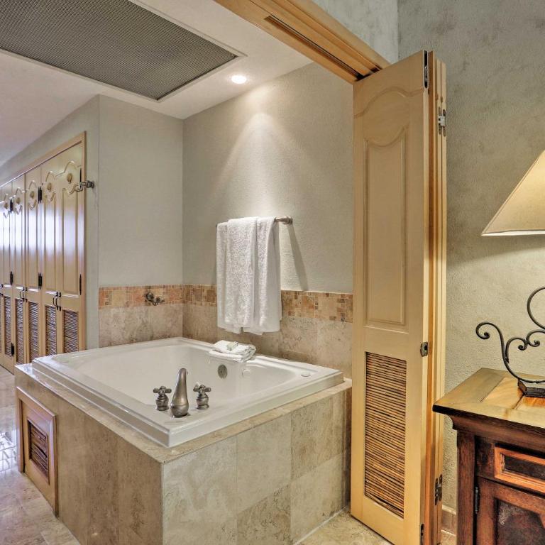 Villa La Estancia Condo: Pools, Hot Tub, & Balcony - Apartamento - 16