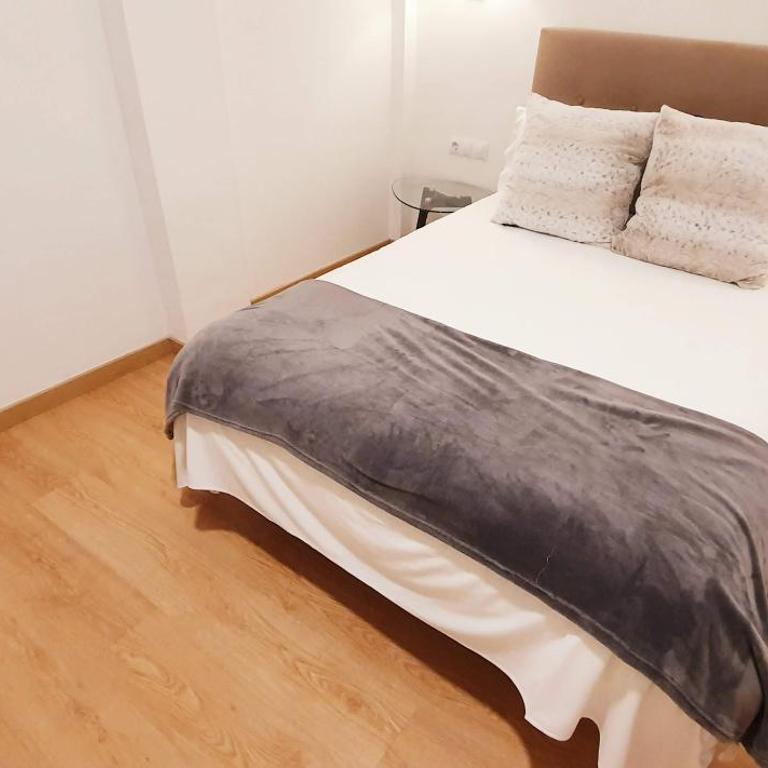 Fan Rooms Gálvez - Double Room with Patio - 2