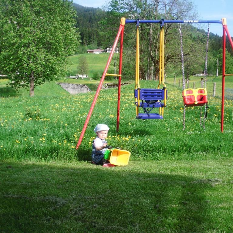 Ferienwohnung Zirmheim - Apartment mit 3 Schlafzimmern und Balkon - 45