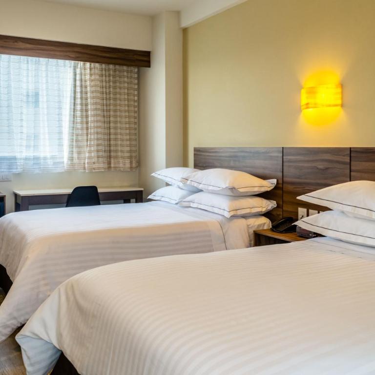 Hotel Crown Victoria - Double Room - 5