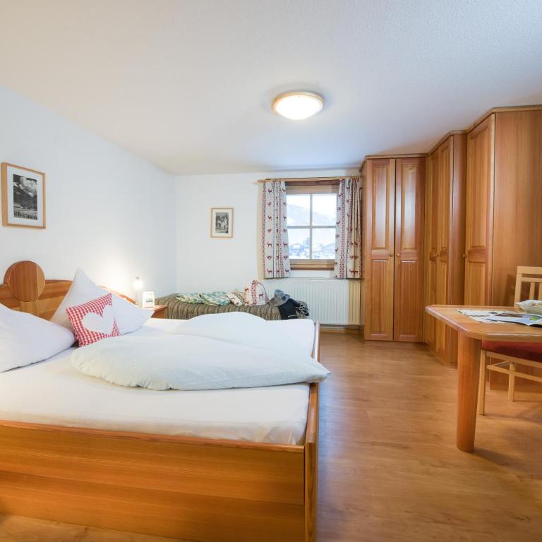 ZITTRAUERHOF - Urlaub am Bauernhof Gastein - Familienzimmer mit Bergblick - 8
