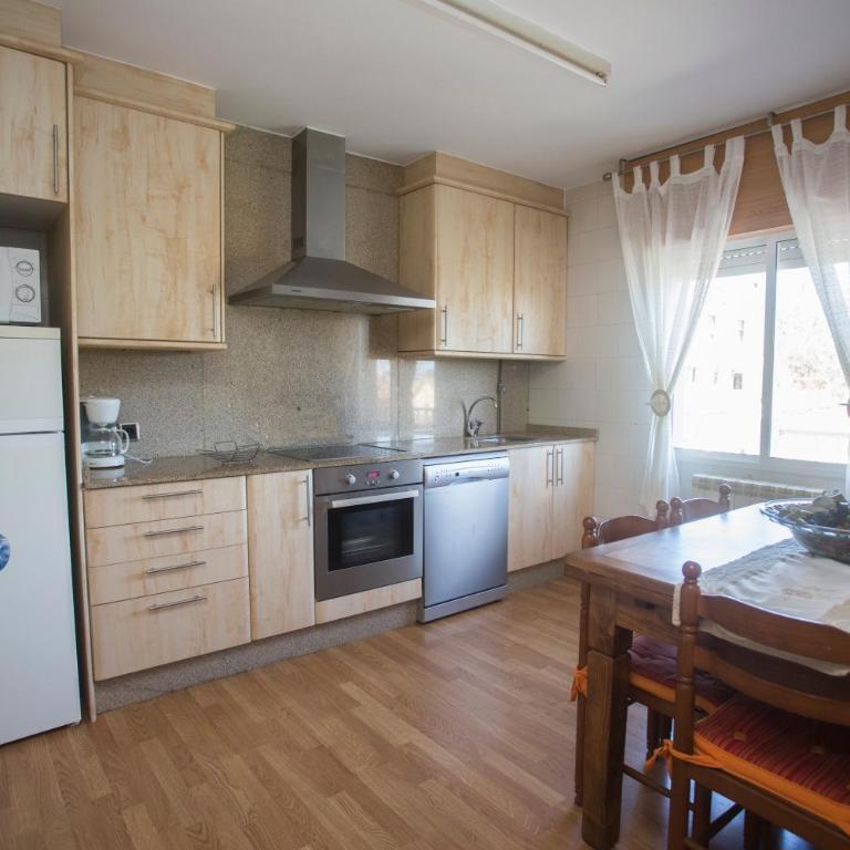 Apartamentos Sarela - Apartamento de 2 dormitorios - 3