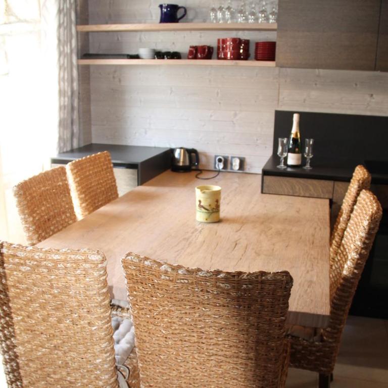 Résidence VAL VILLAGE, skis aux pieds, Duplex 3 chambres 75 m2 - by MONTBLANC LODGE - Appartement 3 Chambres - 22