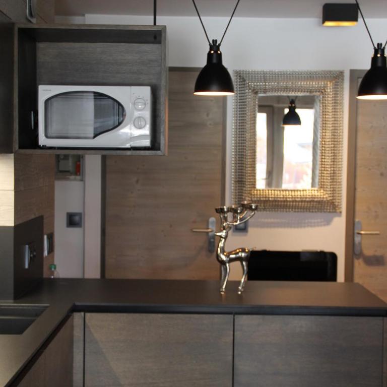 Résidence VAL VILLAGE, skis aux pieds, Duplex 3 chambres 75 m2 - by MONTBLANC LODGE - Appartement 3 Chambres - 28