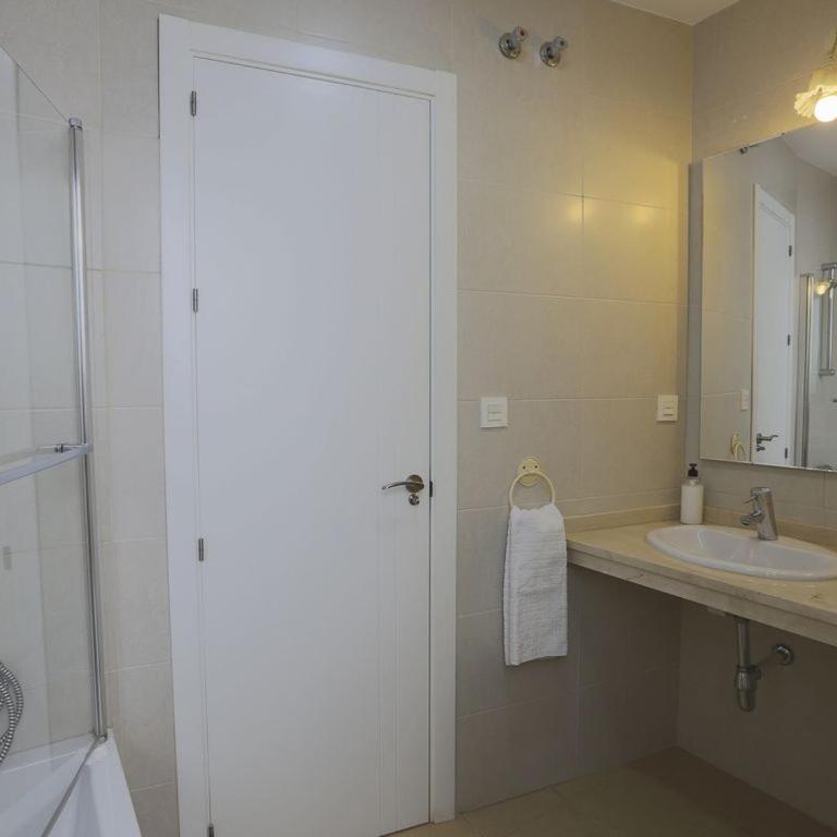 Epicenter II NUEVO y lujoso apto Parking gratis Perfecta ubicación - Apartamento de 2 dormitorios - 38