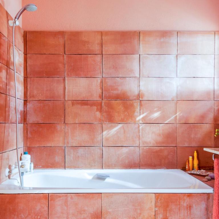 Impresionantes vistas al mar con piscina privada - Four-Bedroom House - 16