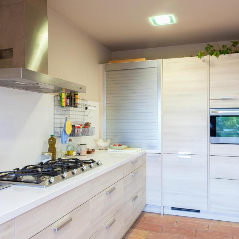 Impresionantes vistas al mar con piscina privada - Four-Bedroom House - 17